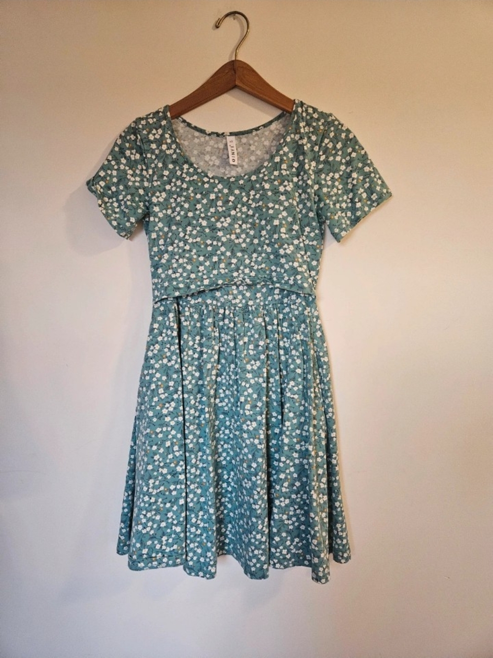 Cotton Floral Scoop-Neck Midi Nursing Dress in Teal and White